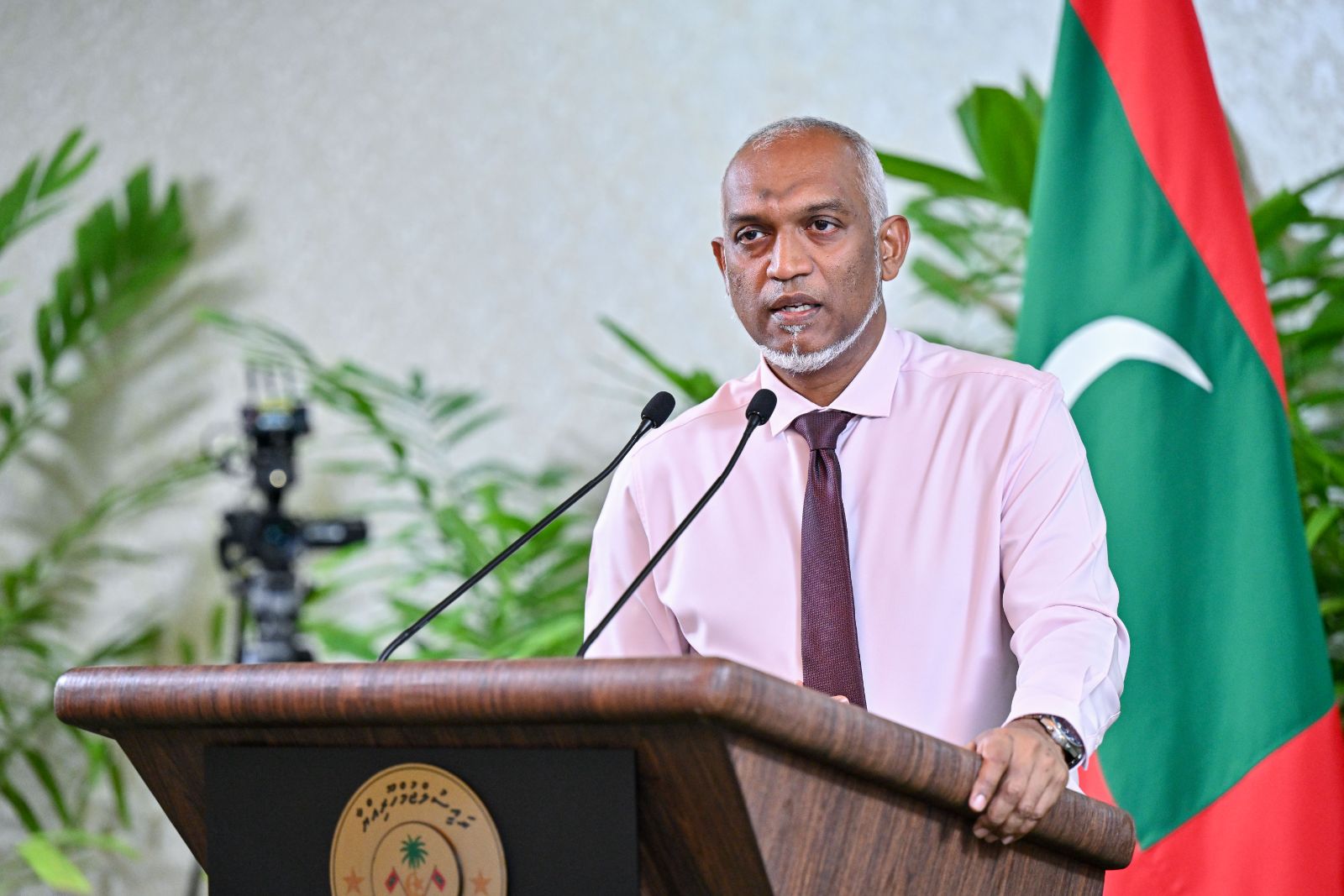 ރައީސުލްޖުމްހޫރިއްޔާ ނޫސްވެރިންނާ ބައްދަލުކުރެއްވުން - 01/06/26