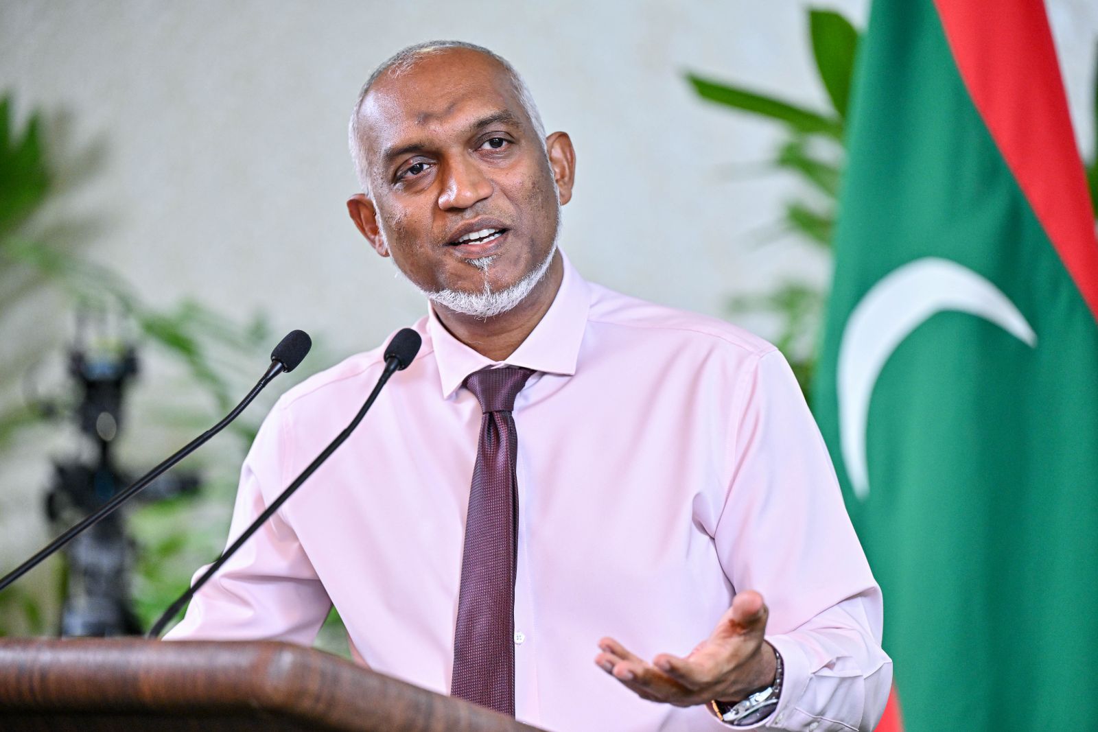 ރައީސުލްޖުމްހޫރިއްޔާ ނޫސްވެރިންނާ ބައްދަލުކުރެއްވުން - 01/06/26