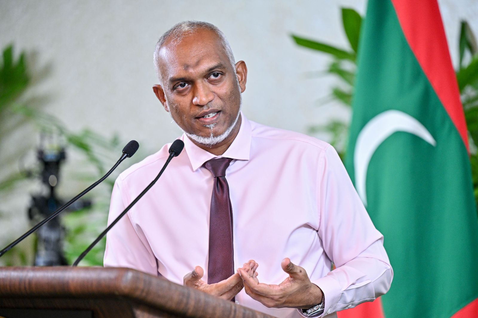 ރައީސުލްޖުމްހޫރިއްޔާ ނޫސްވެރިންނާ ބައްދަލުކުރެއްވުން - 01/06/26